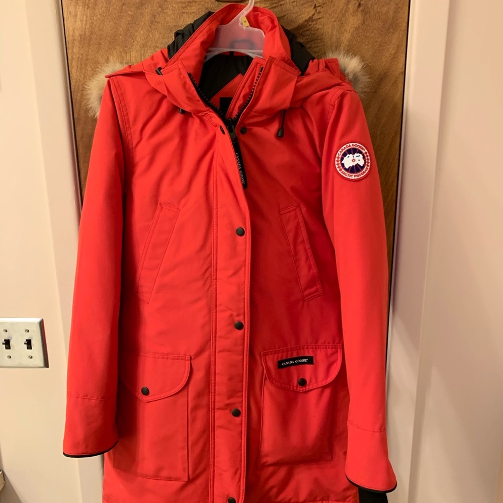 Size small Canada Goose red Parka only worn once!!